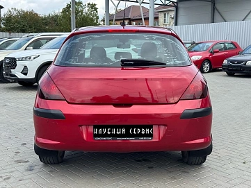 Peugeot 308, 2009г, передний привод, автомат