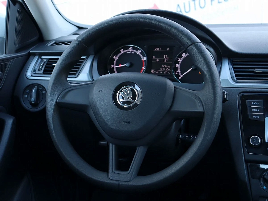 Skoda Rapid, 2017г., передний привод, автомат