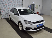 Volkswagen Polo, 2017г., передний привод, робот