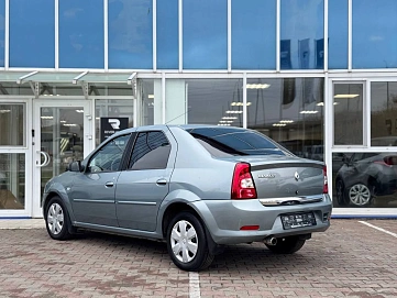 Renault Logan, 2011г, передний привод, автомат