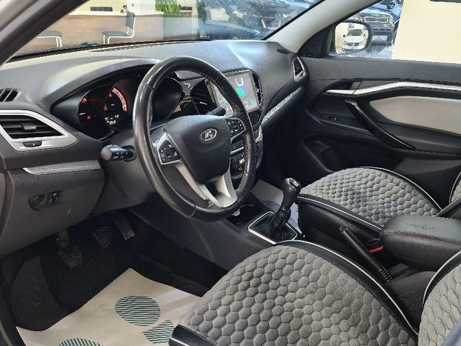 Lada (ВАЗ) , 2021г., передний привод, механика