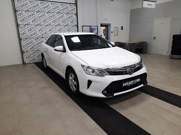 Toyota Camry, 2017г, передний привод, автомат