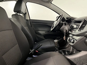 Lada (ВАЗ) Vesta, 2017г, передний привод, механика