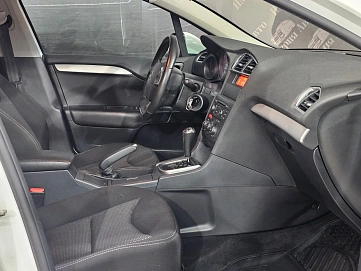 Citroen C4, 2013г, передний привод, автомат