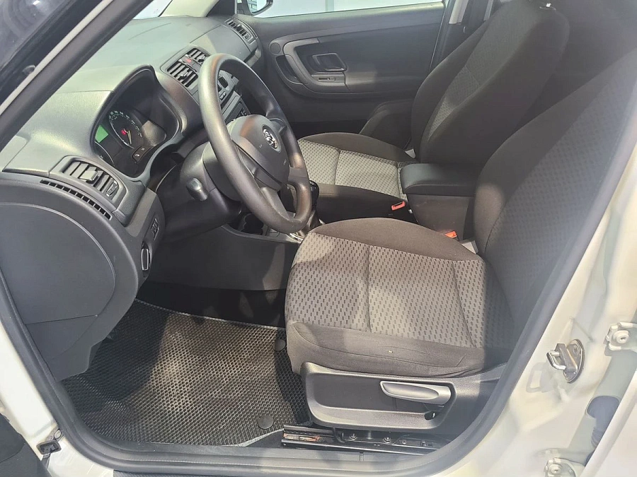 Skoda Fabia, 2013г., передний привод, механика