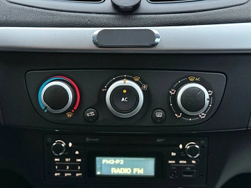 Renault Megane, 2014г, передний привод, механика