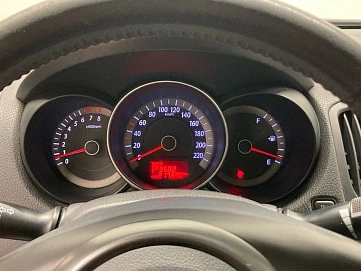 Kia Cerato, 2011г, передний привод, автомат