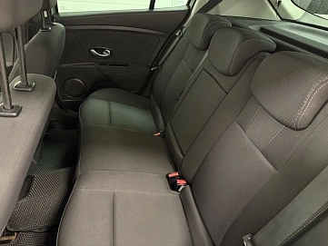 Renault Megane, 2011г, передний привод, автомат