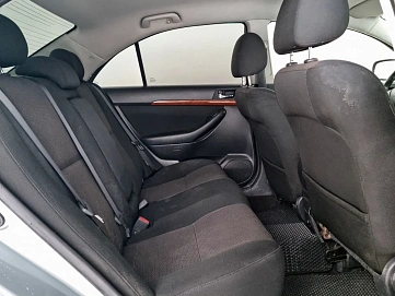 Toyota Avensis, 2007г, передний привод, автомат