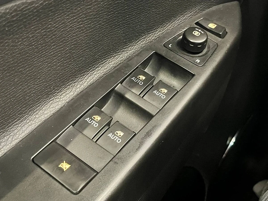 Opel Antara, 2013г., полный привод, автомат