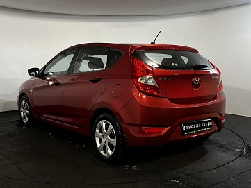 Hyundai Solaris, 2011г, передний привод, механика