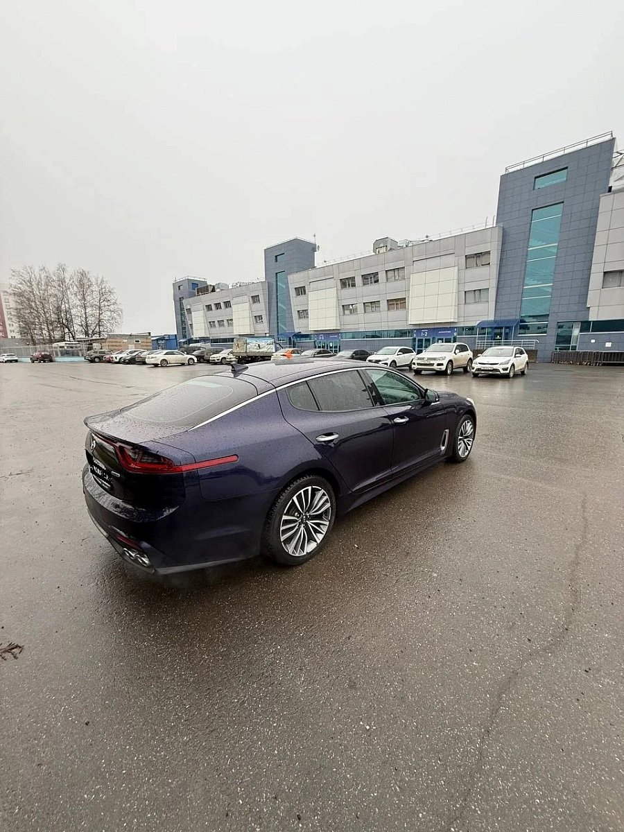 Kia Stinger, 2019г., полный привод, автомат