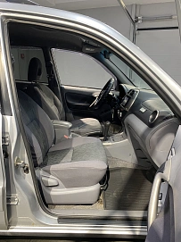 Toyota RAV4, 2003г, полный привод, автомат