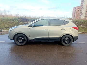 Hyundai ix35, 2010г, передний привод, механика