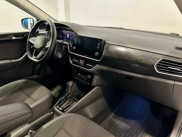 Volkswagen Polo, 2021г, передний привод, автомат