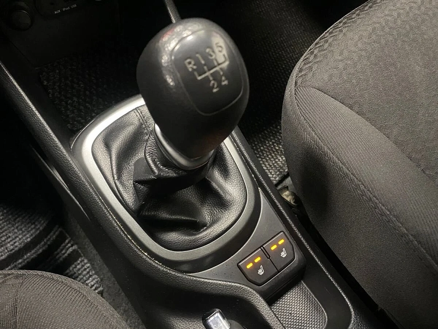 Kia Rio, 2013г., передний привод, механика