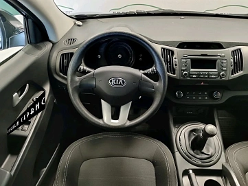 Kia Sportage, 2013г, передний привод, механика