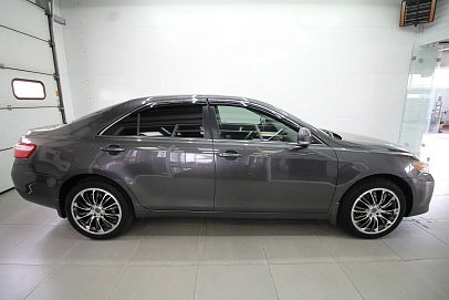 Toyota Camry, 2011г, передний привод, автомат