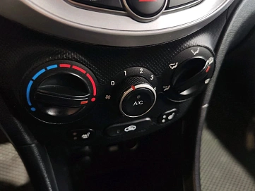 Hyundai Solaris, 2014г, передний привод, автомат