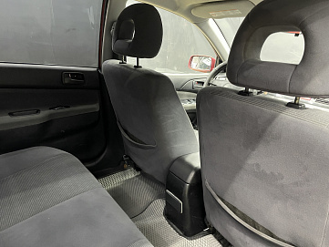 Mitsubishi Lancer, 2005г, передний привод, автомат