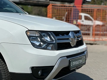 Renault Duster, 2015г, полный привод, автомат
