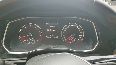 Volkswagen Jetta, 2020г, передний привод, автомат