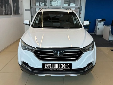 FAW Besturn X40, 2019г, передний привод, автомат