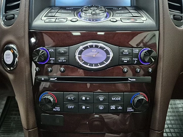 Infiniti QX50, 2016г, полный привод, автомат