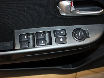 Kia Rio, 2015г, передний привод, механика