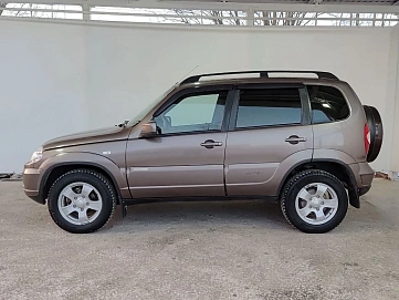 Chevrolet Niva, 2012г, полный привод, механика
