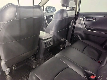 Toyota RAV4, 2021г., полный привод, автомат