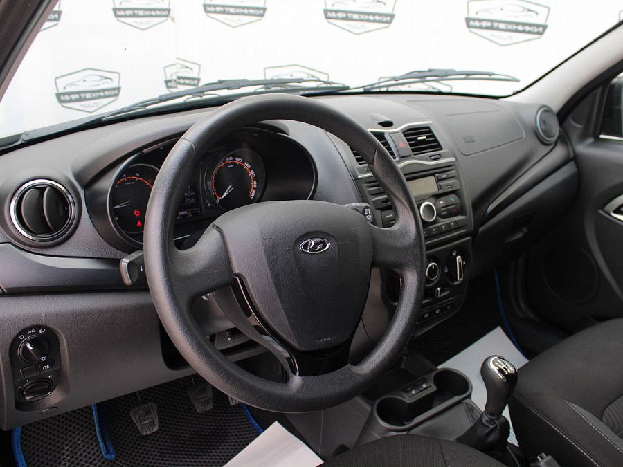 Lada (ВАЗ) Granta, 2022г., передний привод, механика