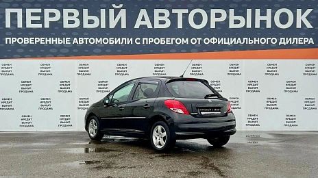Peugeot 207, 2010г, передний привод, автомат