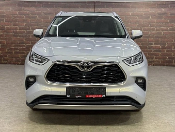 Toyota Highlander, 2025г., полный привод, автомат