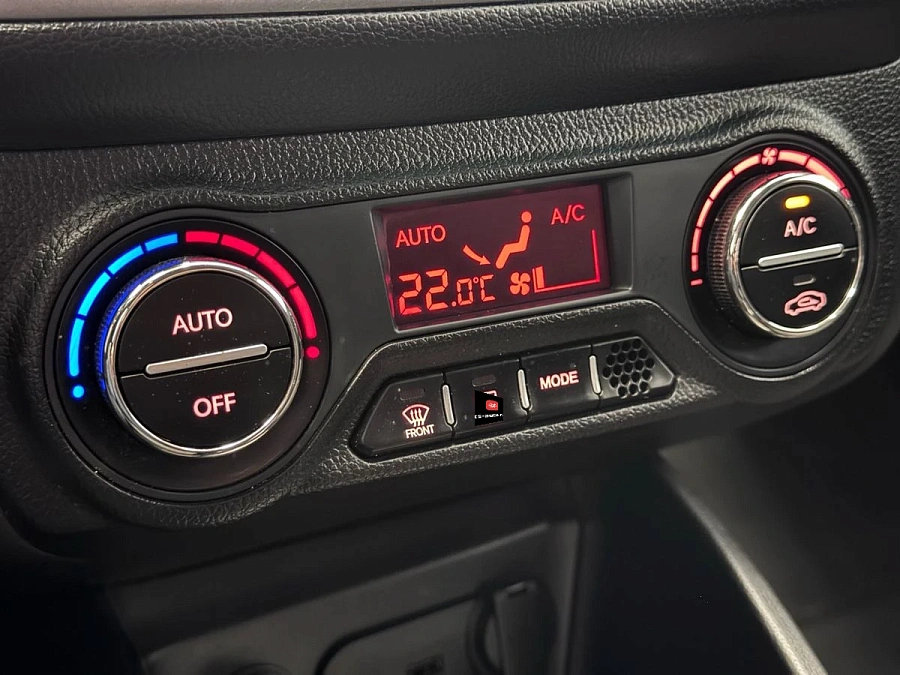 Kia Rio, 2013г., передний привод, механика