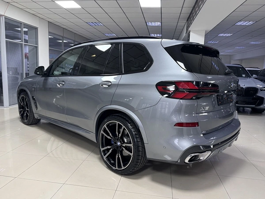 BMW X5, 2023г., полный привод, автомат