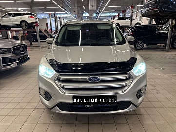 Ford Kuga, 2017г, передний привод, автомат