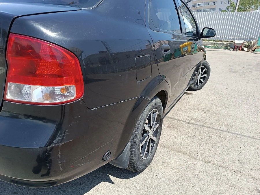 Chevrolet Aveo, 2006г., передний привод, механика