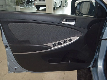 Hyundai Solaris, 2013г, передний привод, механика