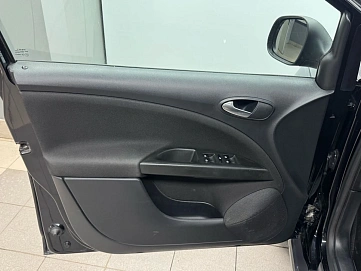 SEAT Altea, 2012г, передний привод, робот