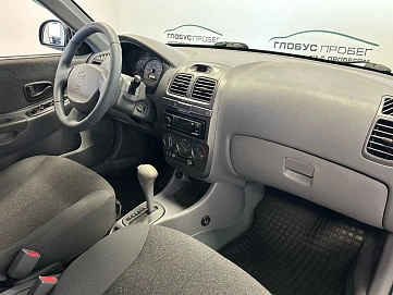 Hyundai Accent, 2008г, передний привод, автомат