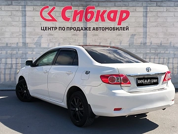 Toyota Corolla, 2011г, передний привод, механика