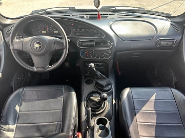 Chevrolet Niva, 2015г, передний привод, механика