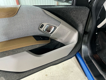 BMW i3, 2014г, задний привод, автомат