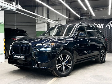 BMW X7, 2022г, полный привод, автомат