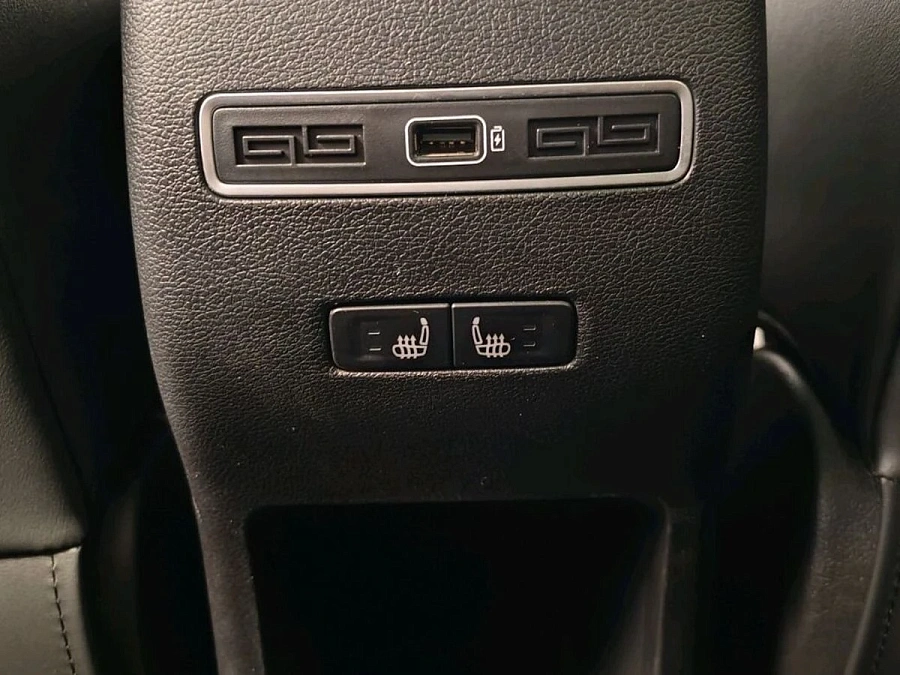 Geely Coolray, 2022г., передний привод, робот