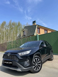 Toyota RAV4, 2021г, передний привод, вариатор