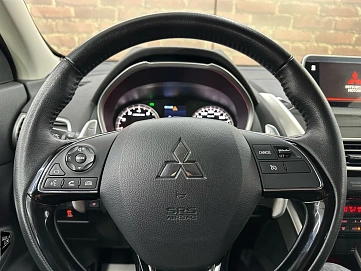 Mitsubishi Eclipse Cross, 2019г, передний привод, вариатор