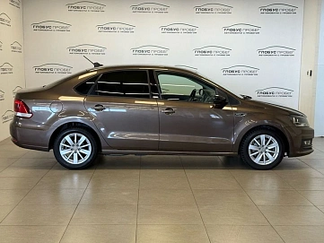 Volkswagen Polo, 2017г, передний привод, автомат