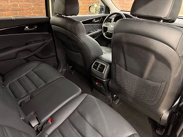Kia , 2019г., полный привод, автомат